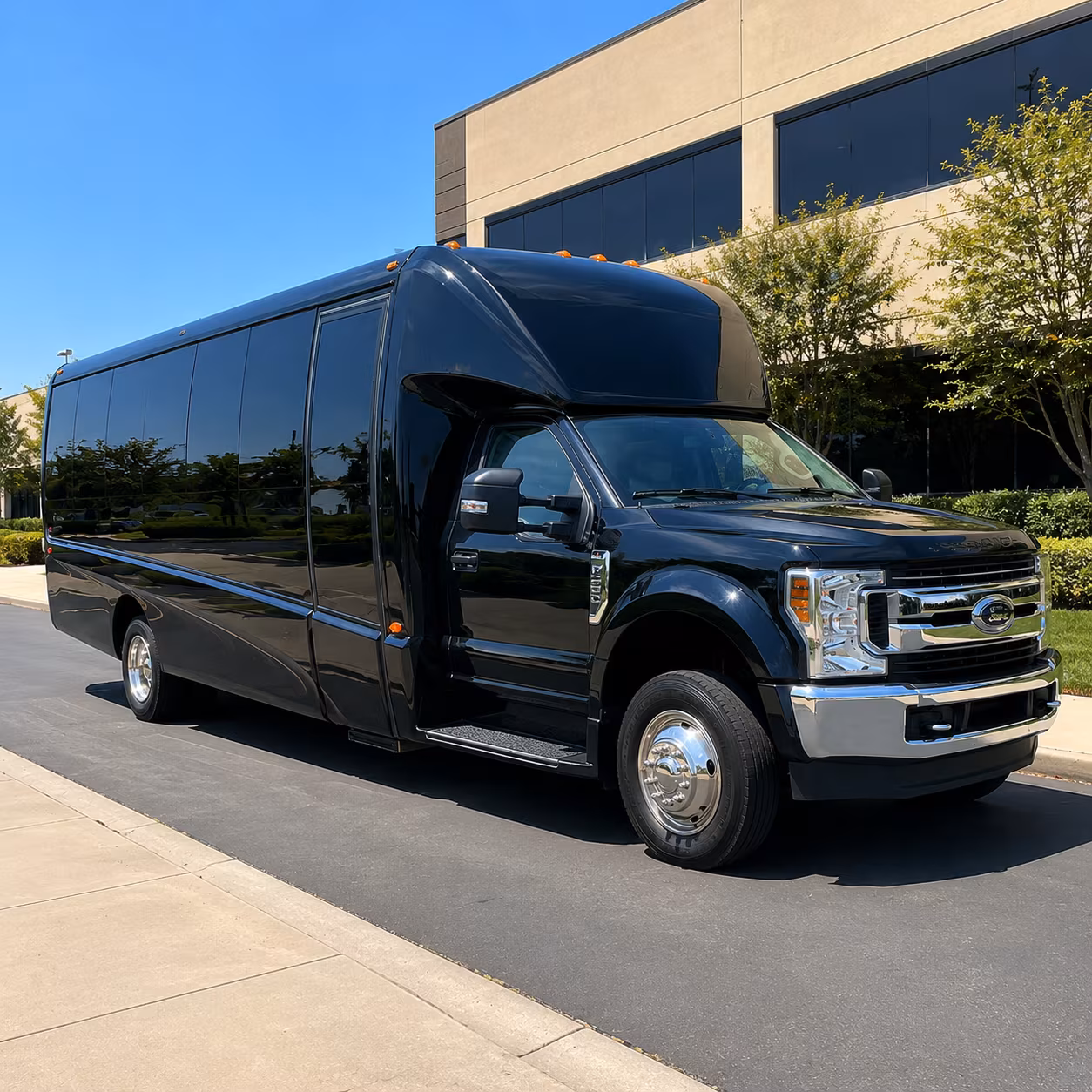 charter buses for large prom groups across pleasanton and the tri valley