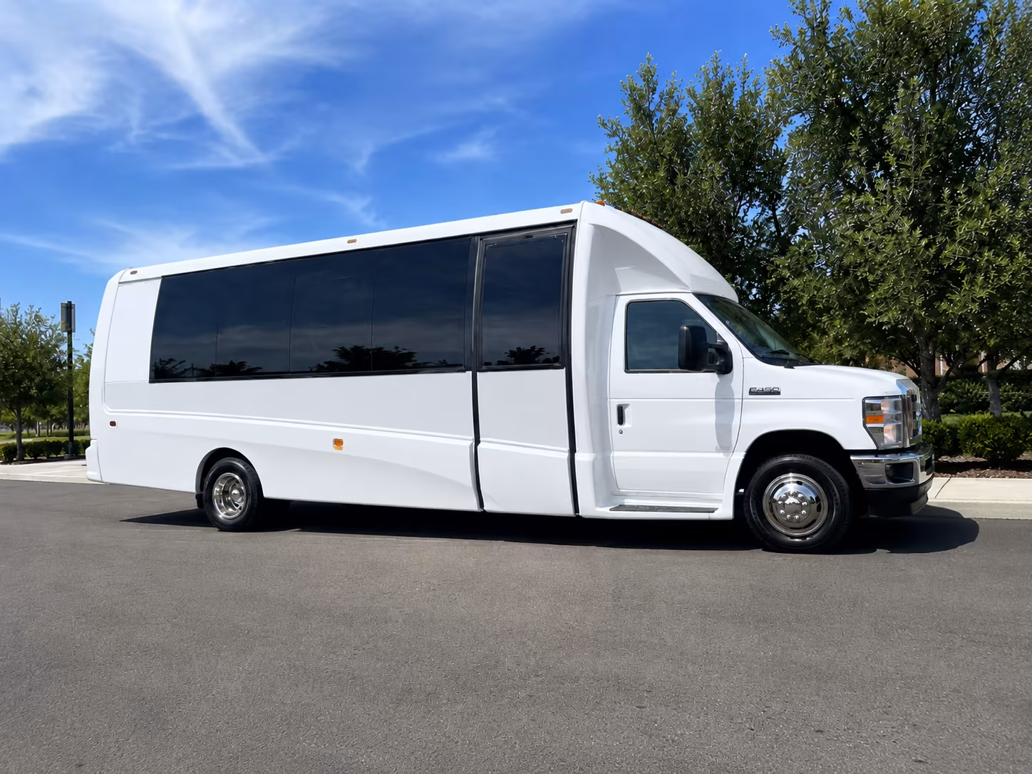find the perfect transportation for your next corporate event 2