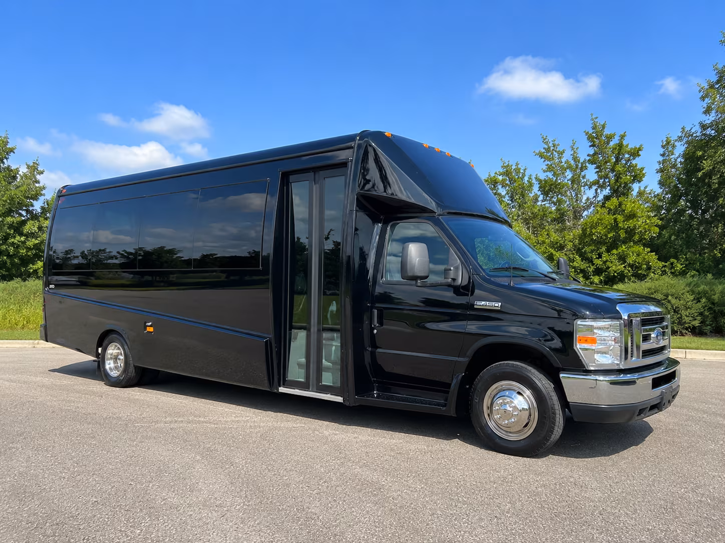 pleasanton long distance transportation onboard seating